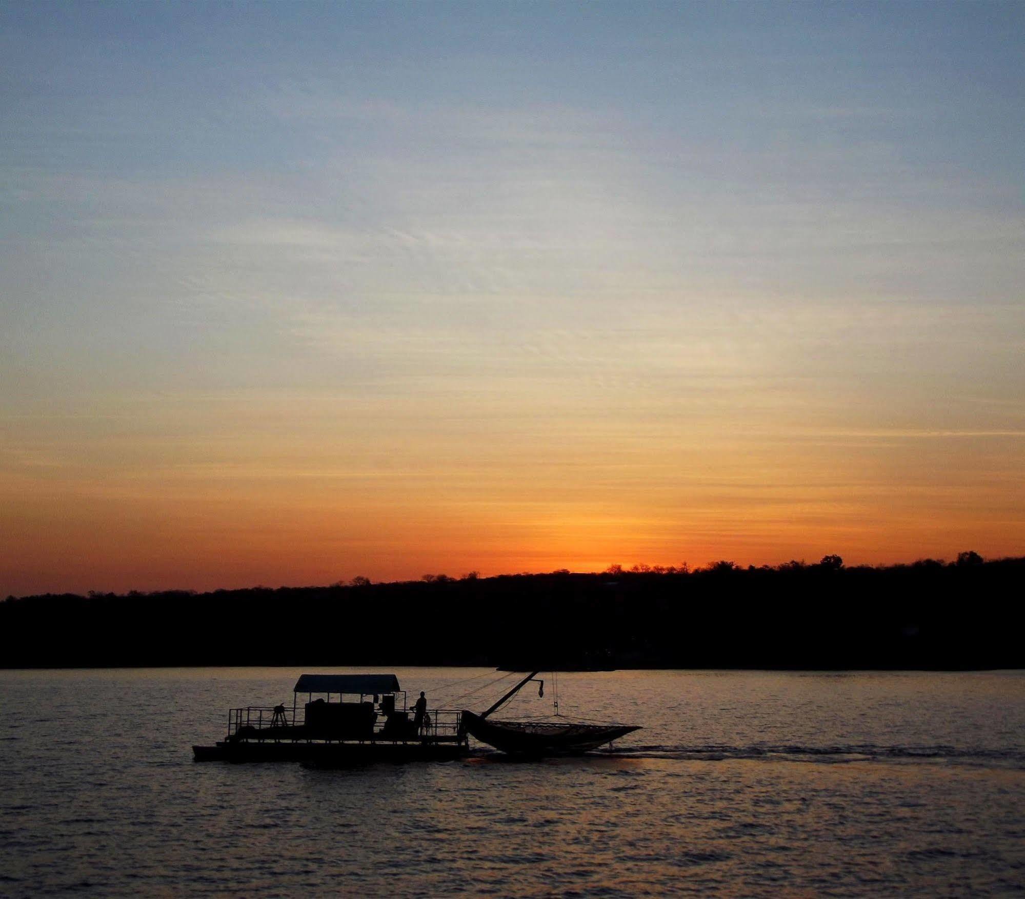 Lake Safari Lodge Siavonga Dış mekan fotoğraf